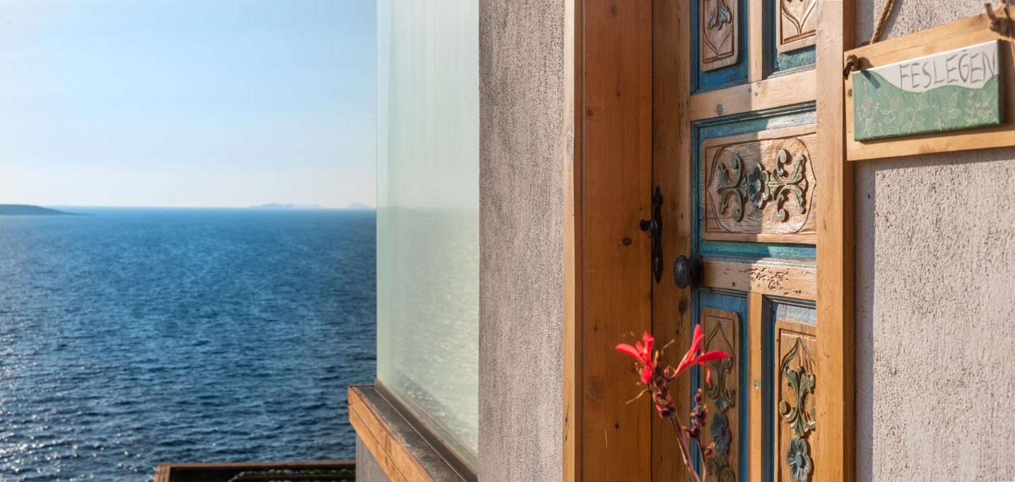 Mandalina Suites (Adults Only) Kas Exterior photo